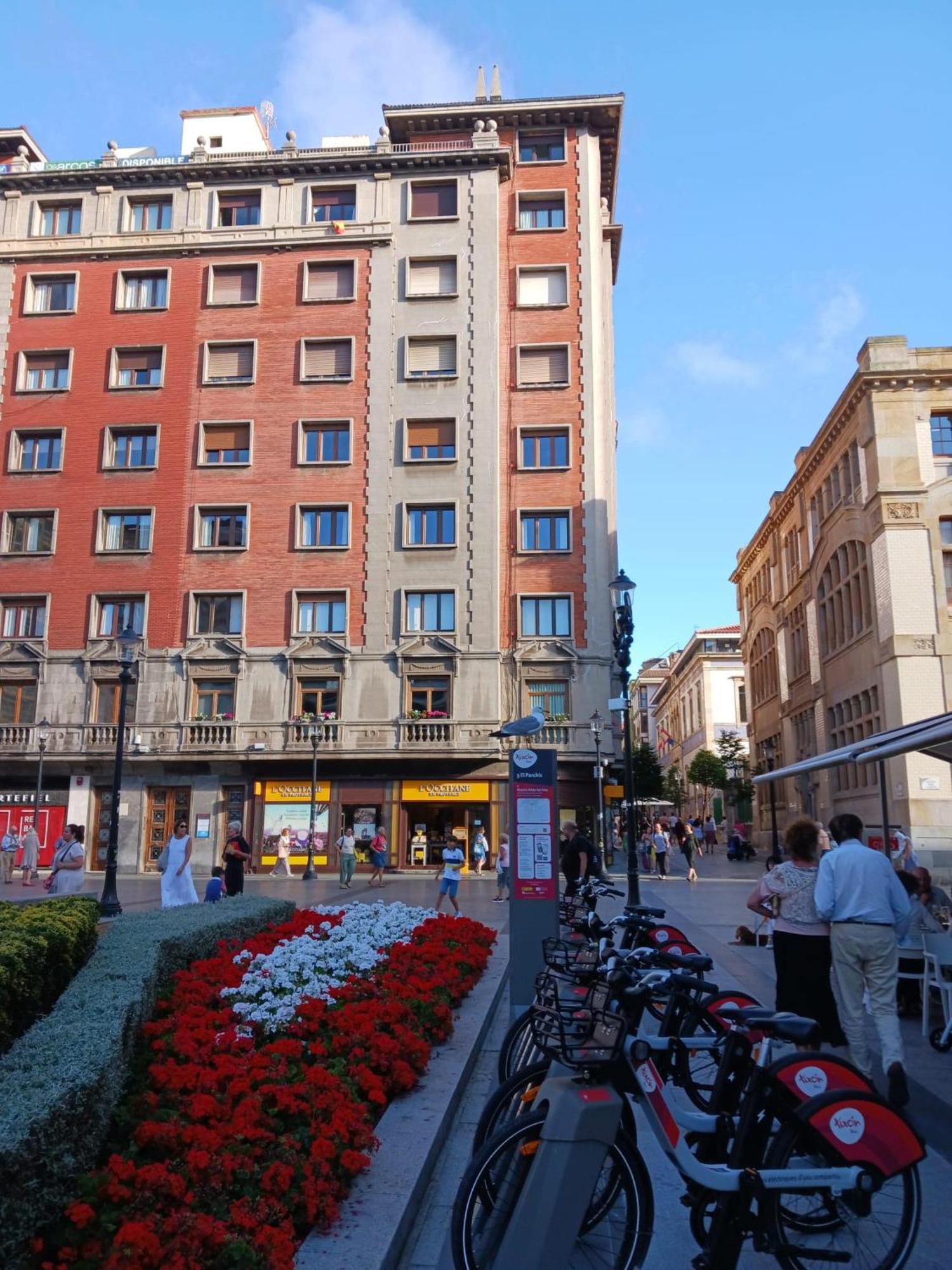 Appartamento Bonito Piso En Gijon Centro Playa Esterno foto